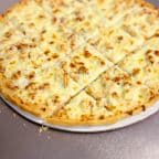 Best Chicken Alfredo Thin Crust Pizza in Chicago, IL